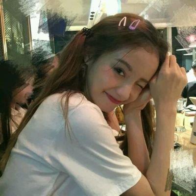 当中秋遇上国庆的句子 国庆中秋喜相逢的诗句