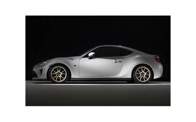 发女朋友的短句文案精选66条 发女朋友的短句文案精选66条