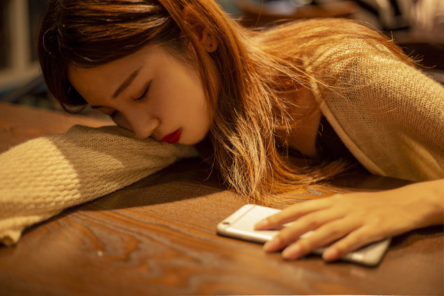 想消失一段时间的说说 累了消失一段时间说说