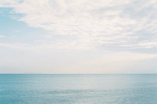 描写家乡景物的句子86句