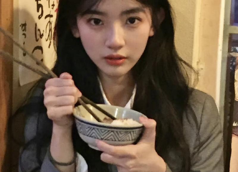 陪最后一届90后毕业文案