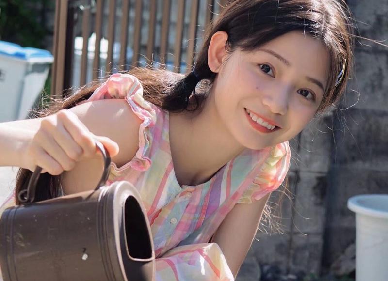 抖音抽烟霸气文案（抖音抽烟霸气文案搞笑）