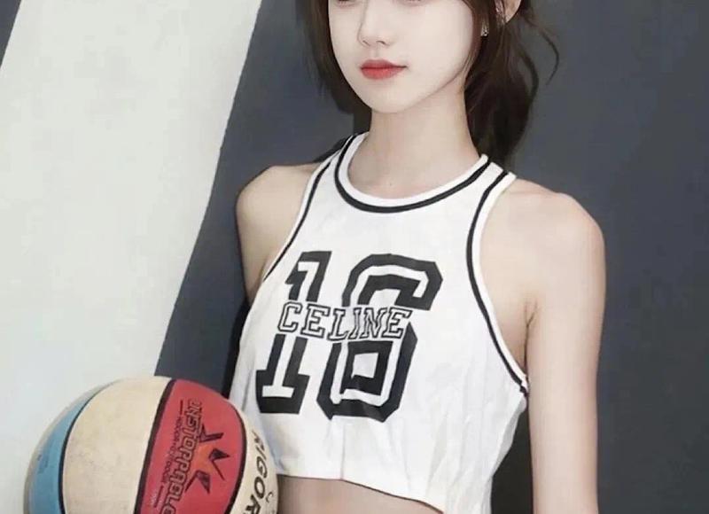 撩妹开场白幽默，10句中午撩妹的开场白