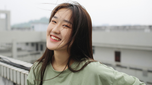 幽默说说别人必评 别人必评论的搞笑说说